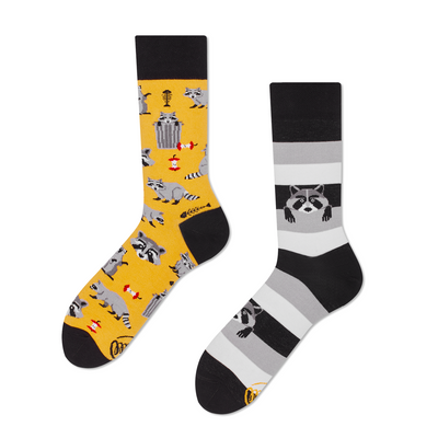 Calcetines_con_diseño_mapache