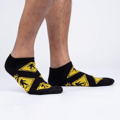 Calcetines-BigfootXing-UnisexAnkleSocks-Flat-Model_Side