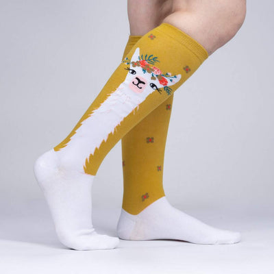 Calcetines-largos-llama-queen